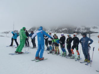 Snowport Ski & Snowboard School - Snowport Ski & Snowboard School - Snowport - Σχολή Σκι και Snowboard - Μαθημα Ομαδικό